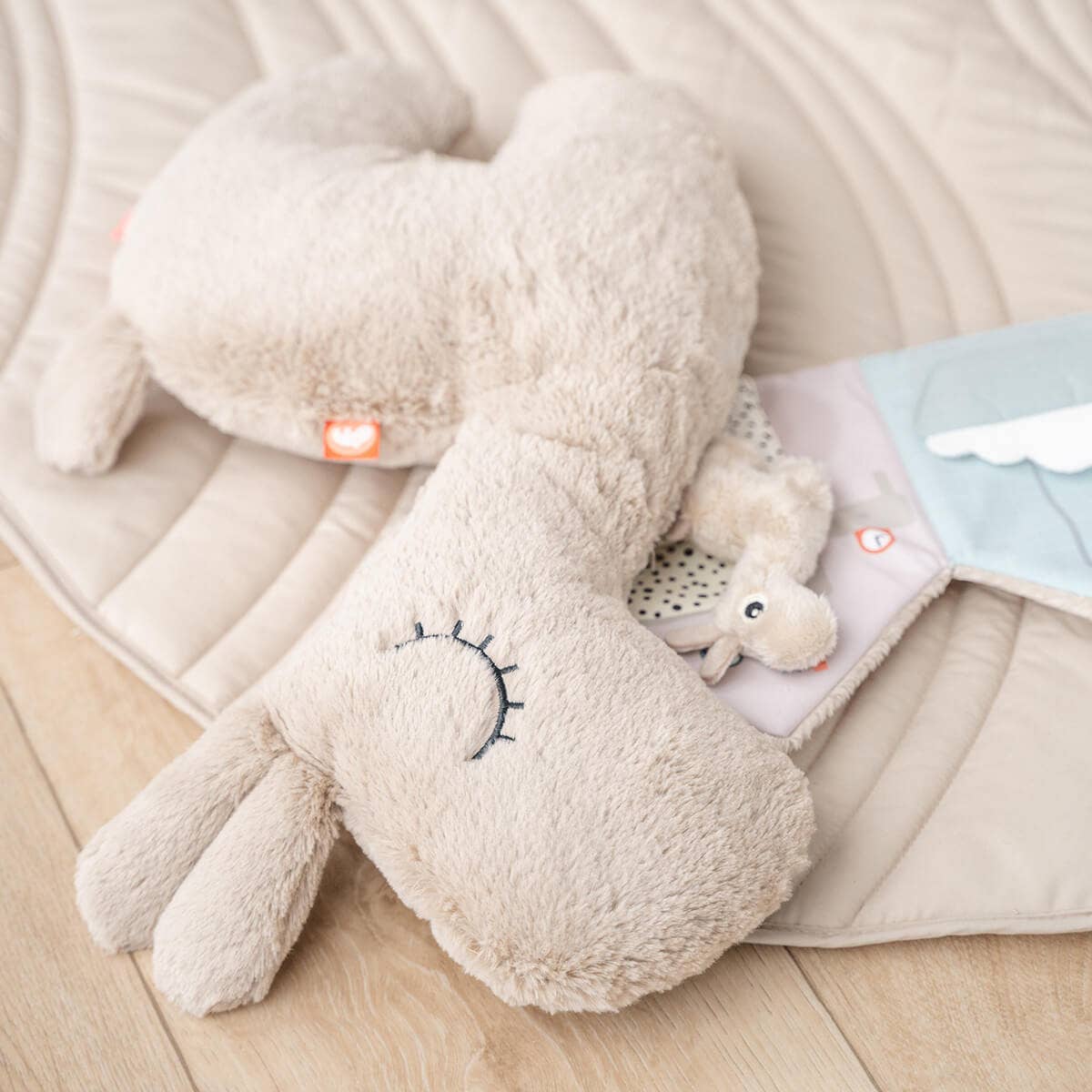 Lalee's Home Soft Book Lalee Sand