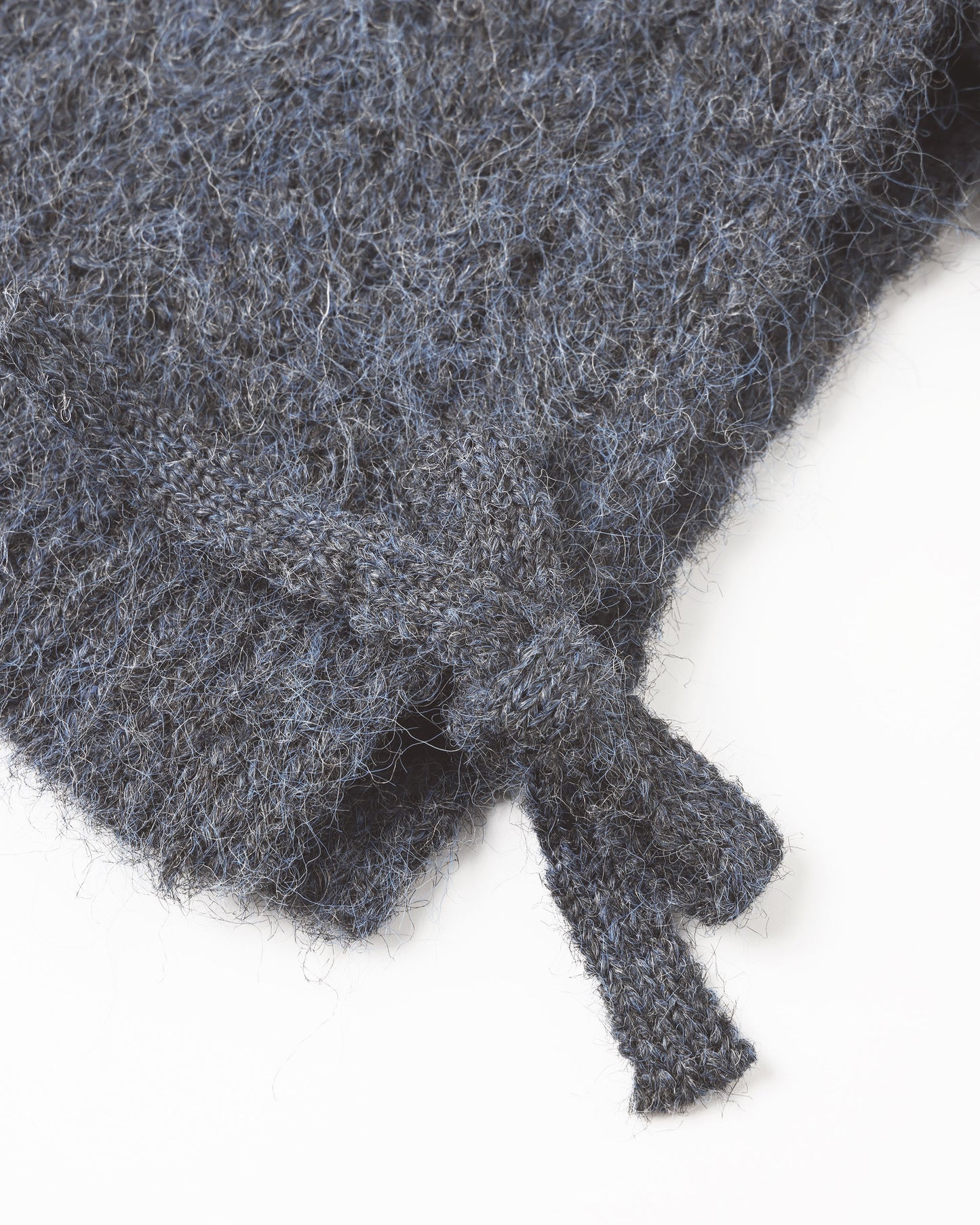 Bow Sweater Vest Midnight