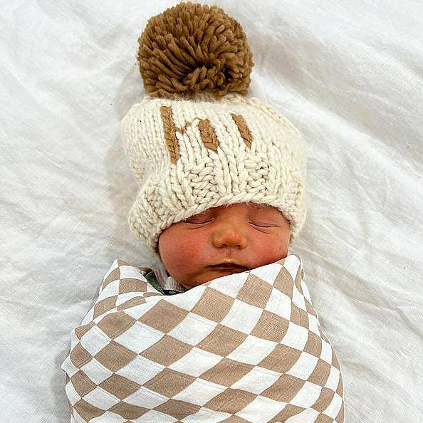 Hi. Pecan Hand Knit Beanie Hat Baby & Kids: XS (newborn)