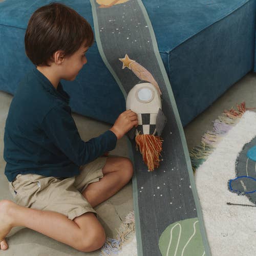 Ride & Roll MilkyWay: Rocket: 7" x 7" x 8" Road: 8" x 13'