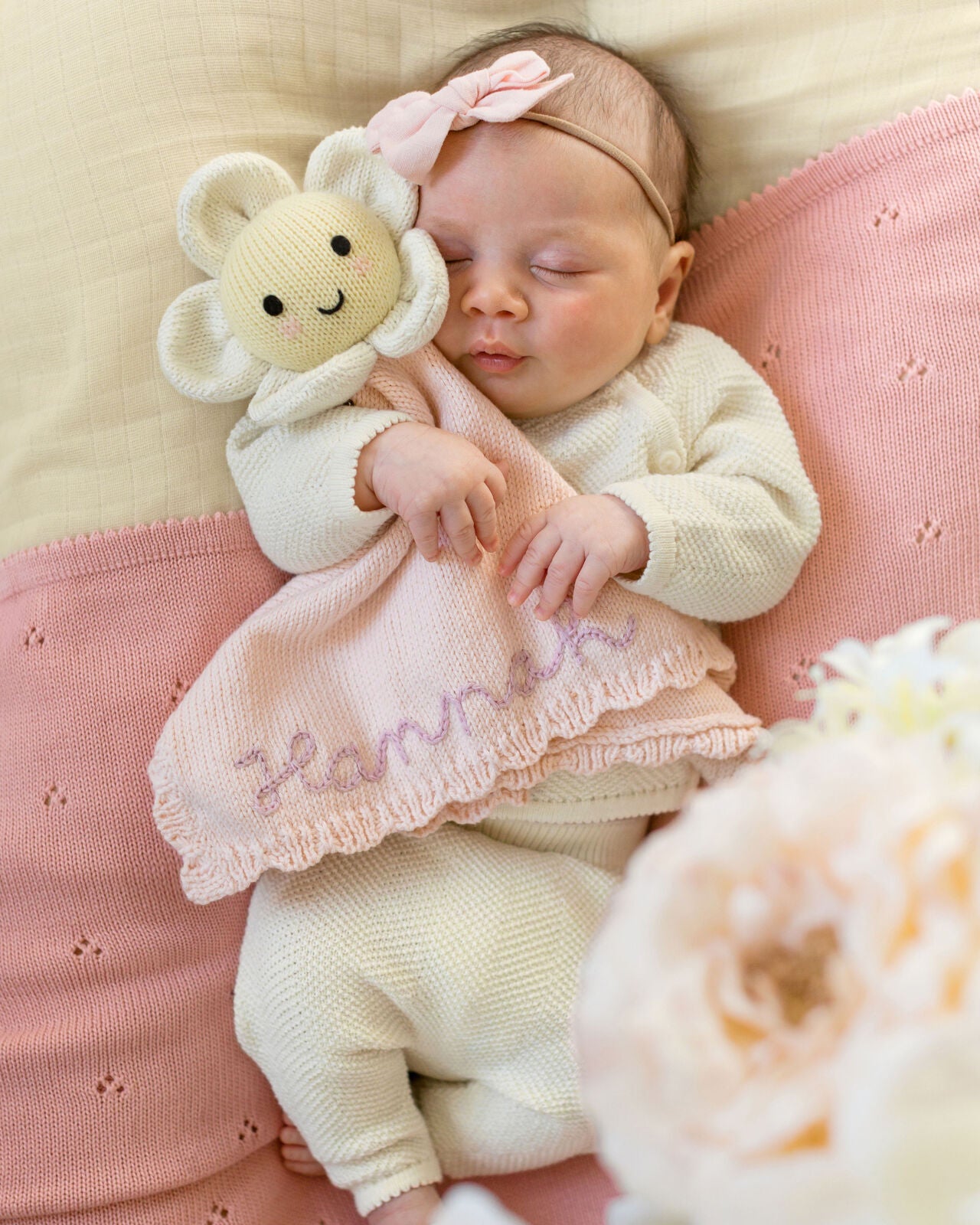 Baby daisy lovey (ivory)