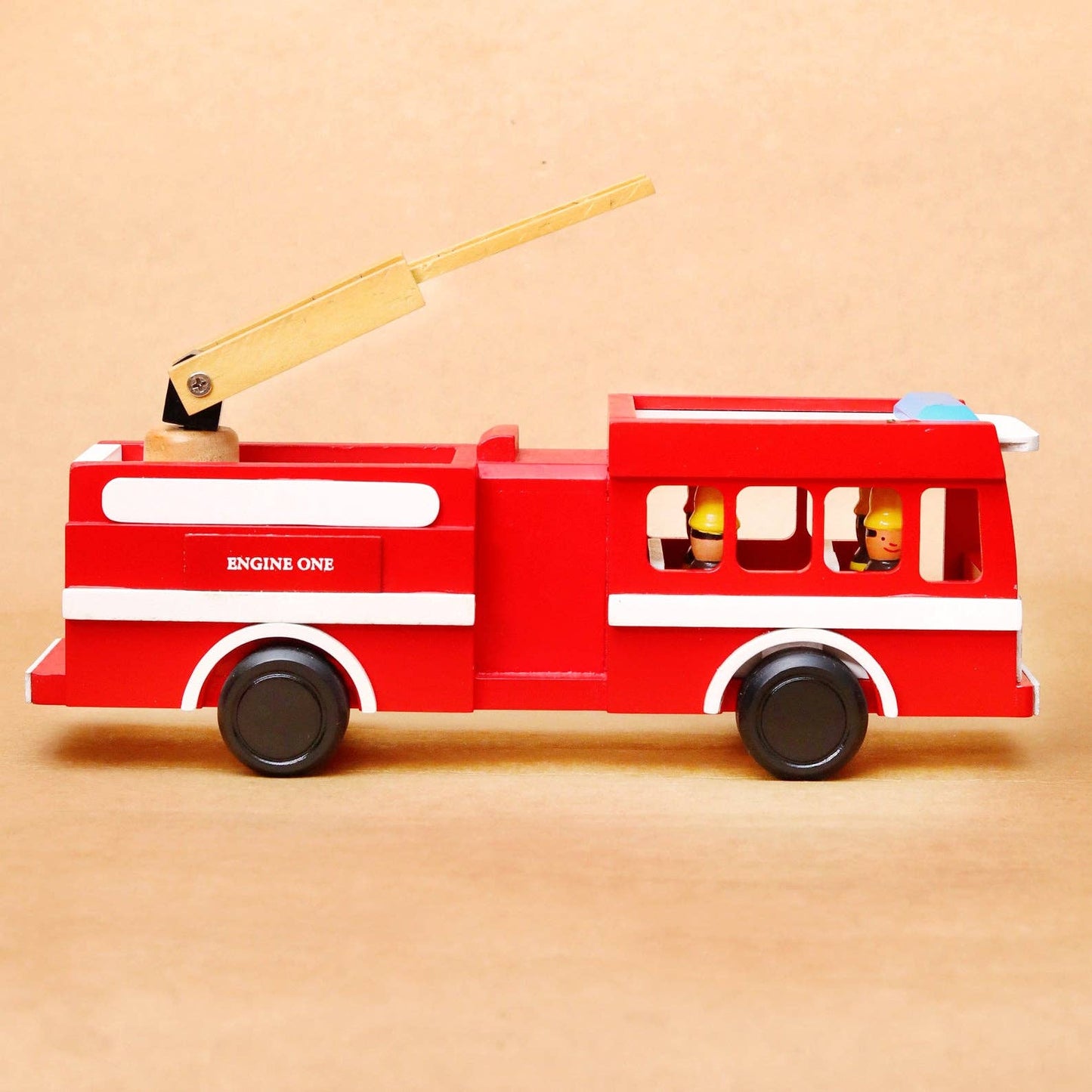 Wooden Fire Truck Toy – 15” Ladder Engine with 4 Firefighters