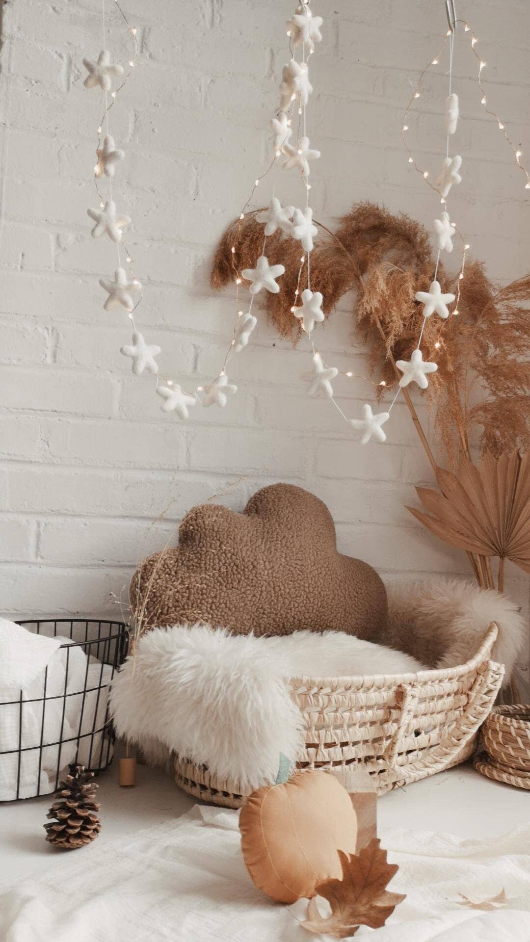 Handmade Felt Star Garland : White