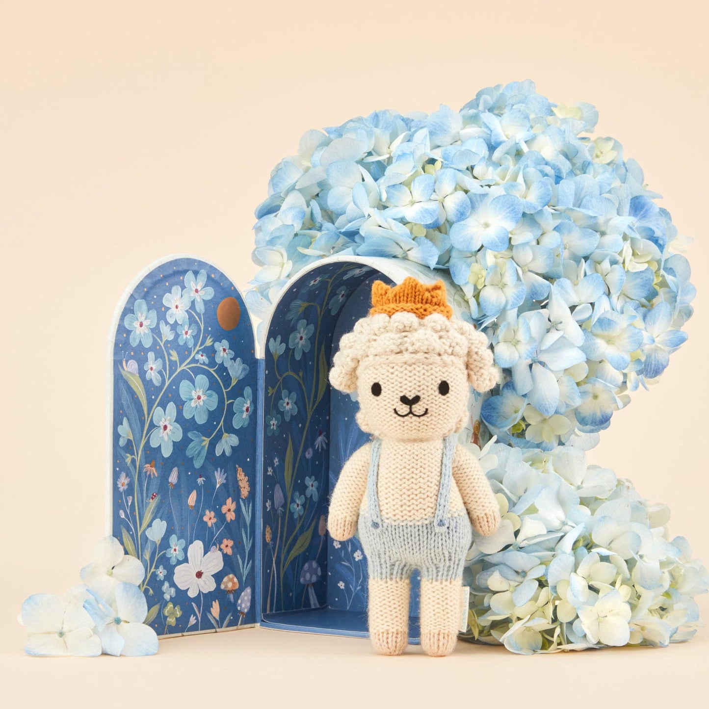 Tiny Sebastian the lamb, gives 10 meals