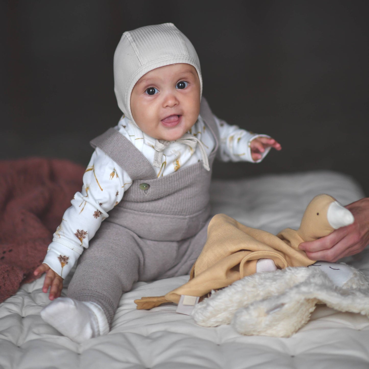 Cuddle Cloth - Organic Cotton - Ginger - With Pacifier Strap