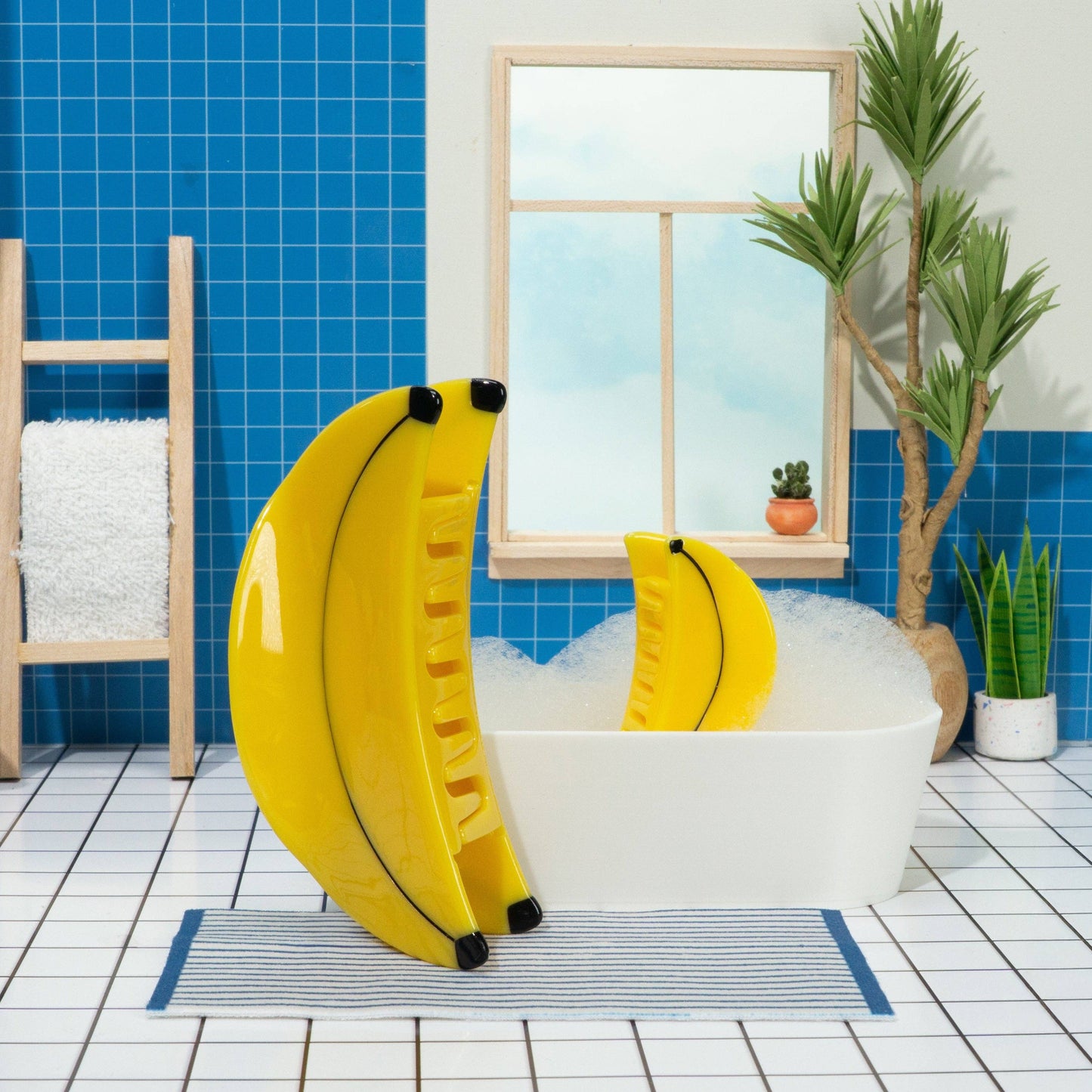 Banana Mini & Me Hair Claw Clip Set