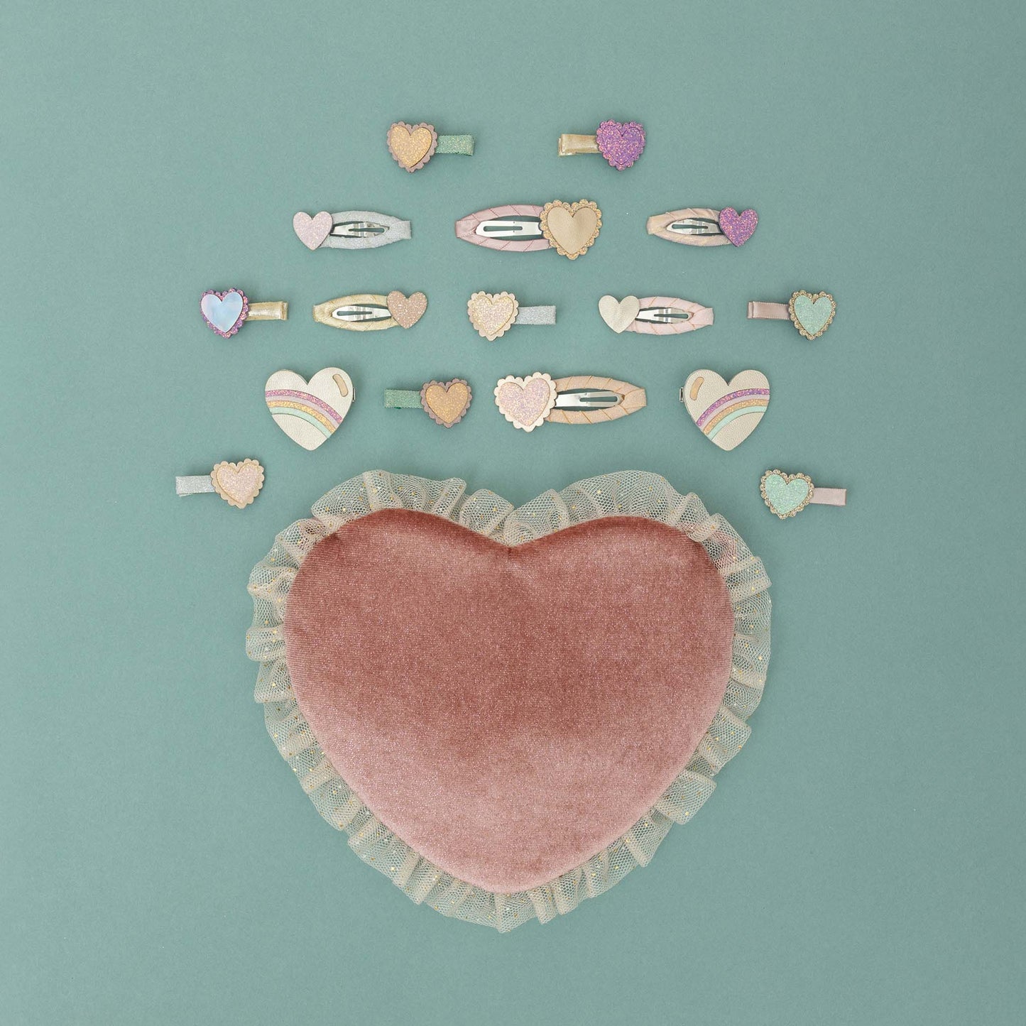 Scalloped Heart Hair Clips