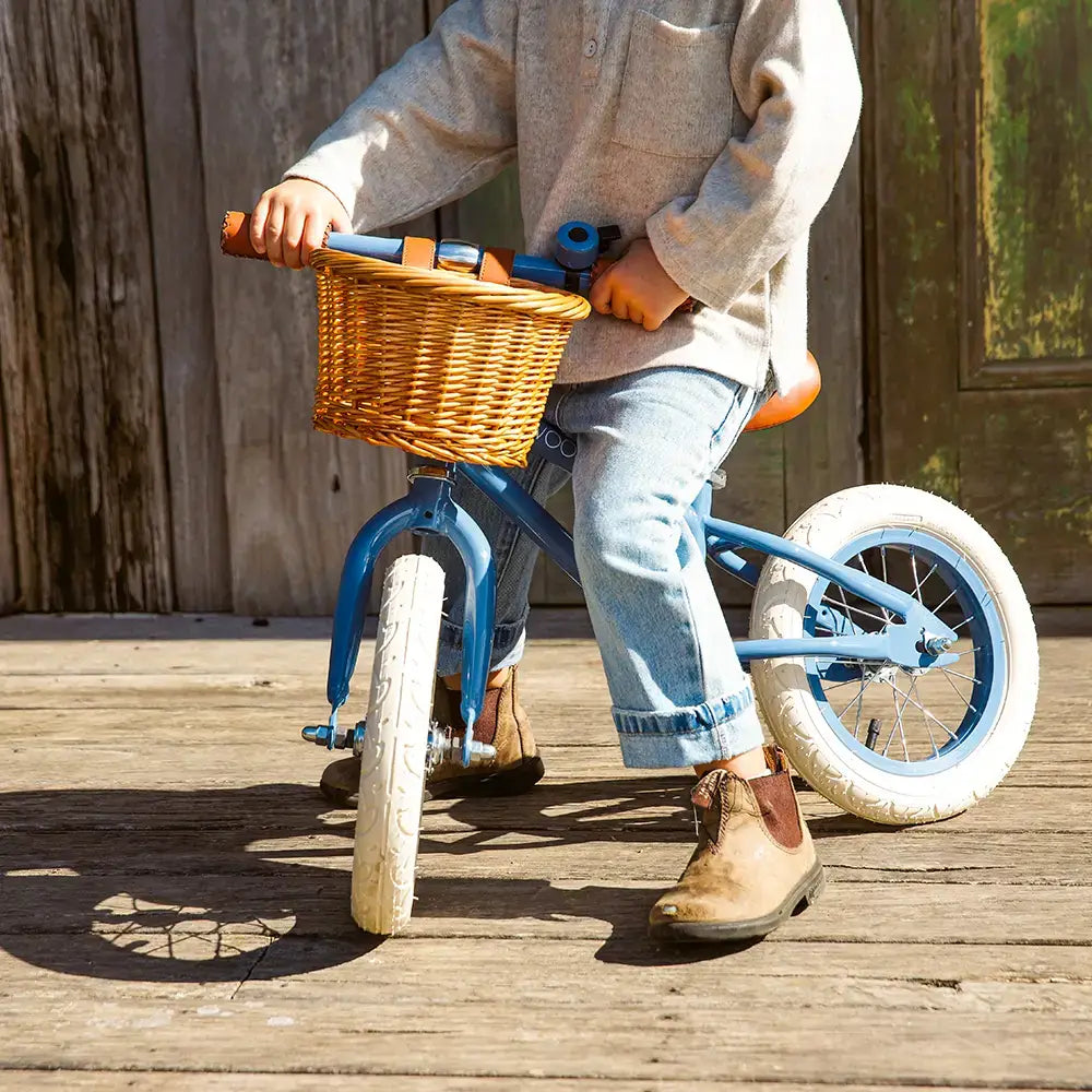 BANWOOD BALANCE BIKE & HELMET SET - BLUE