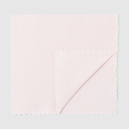 Scalloped blanket