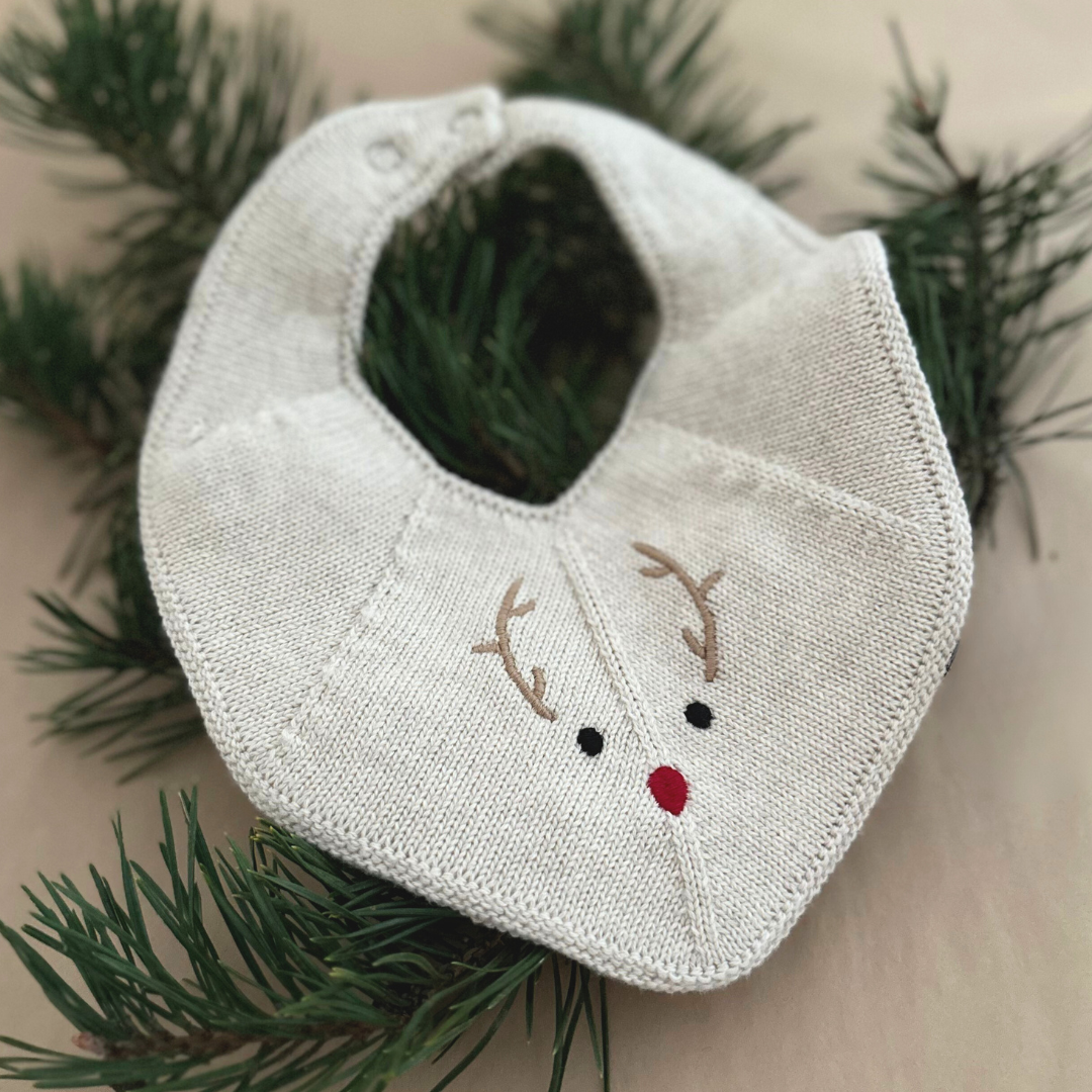 Knitted Bib - Fjola - Ivory Reindeer