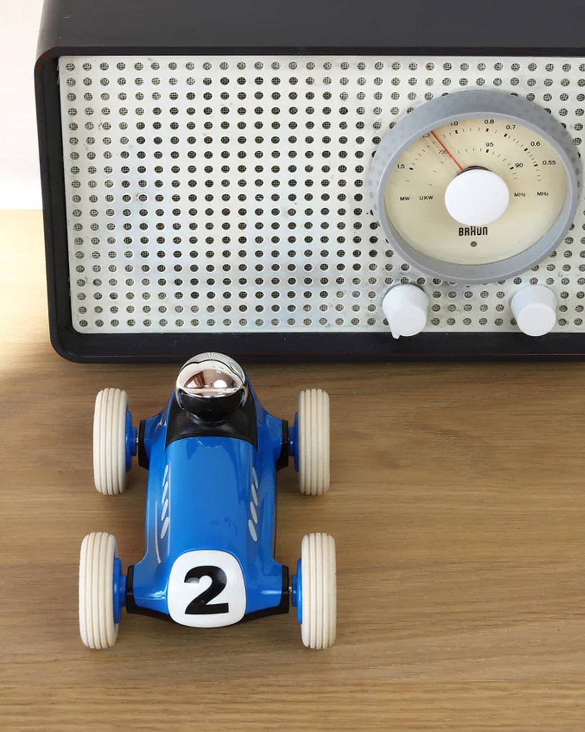 Car LORETINO