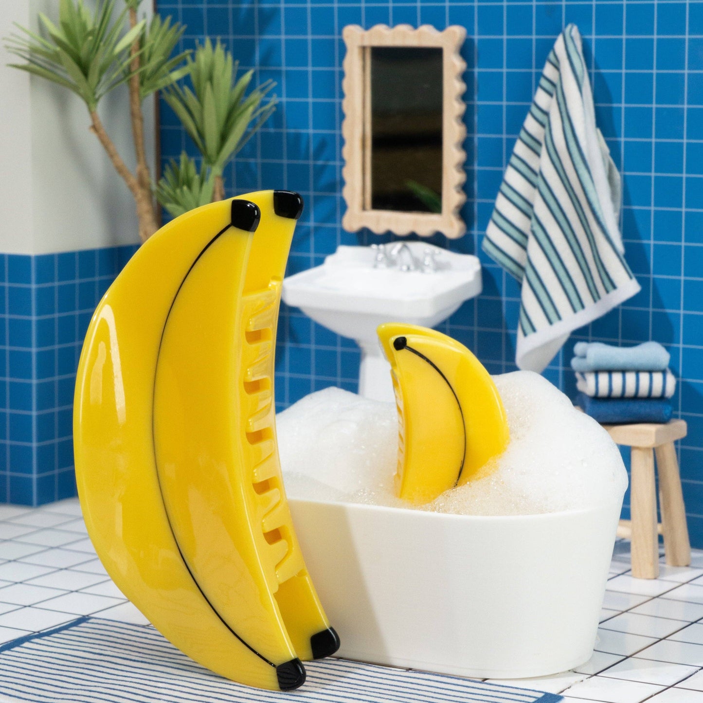 Banana Mini & Me Hair Claw Clip Set