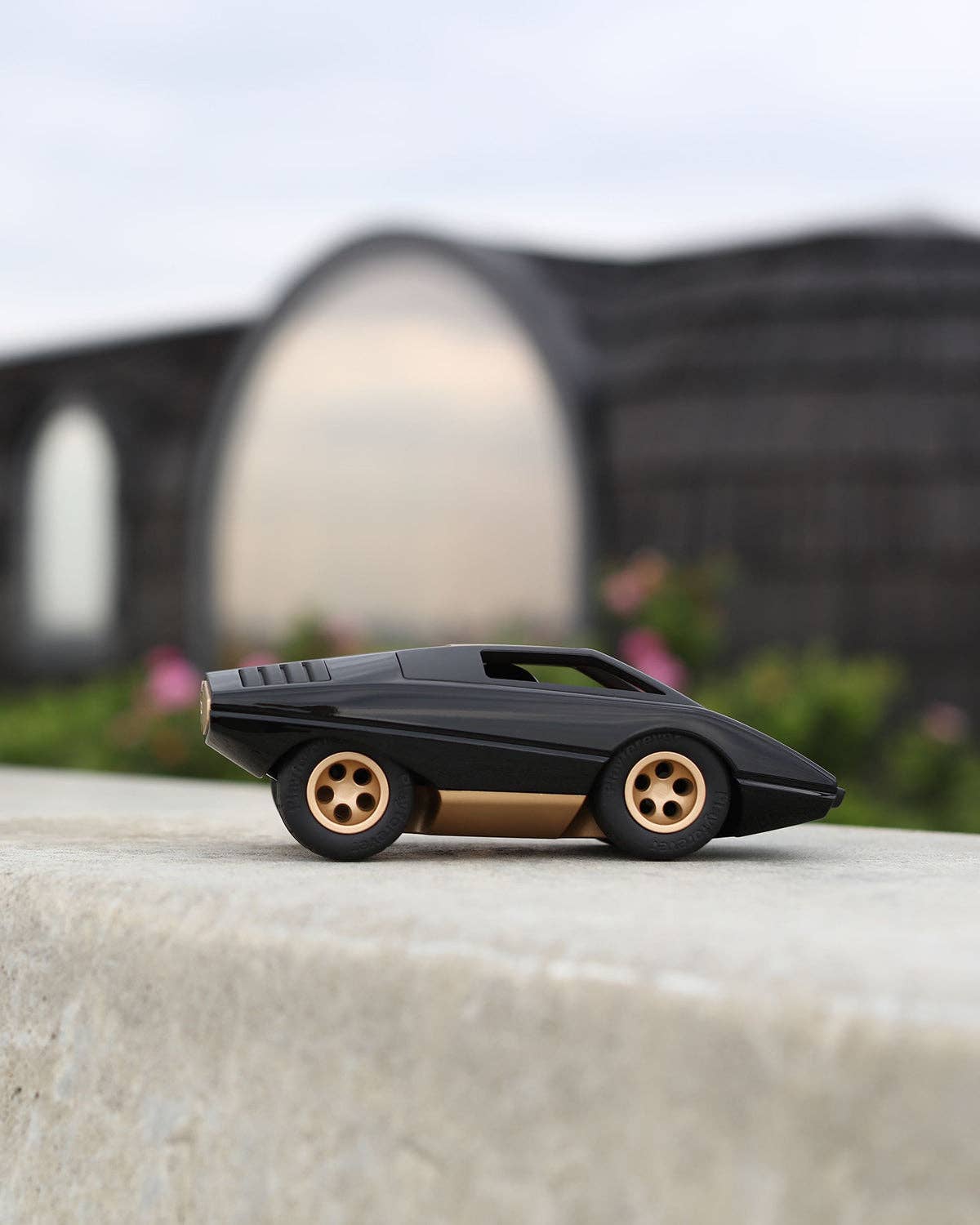 Car UFO CANNONE Black 7in