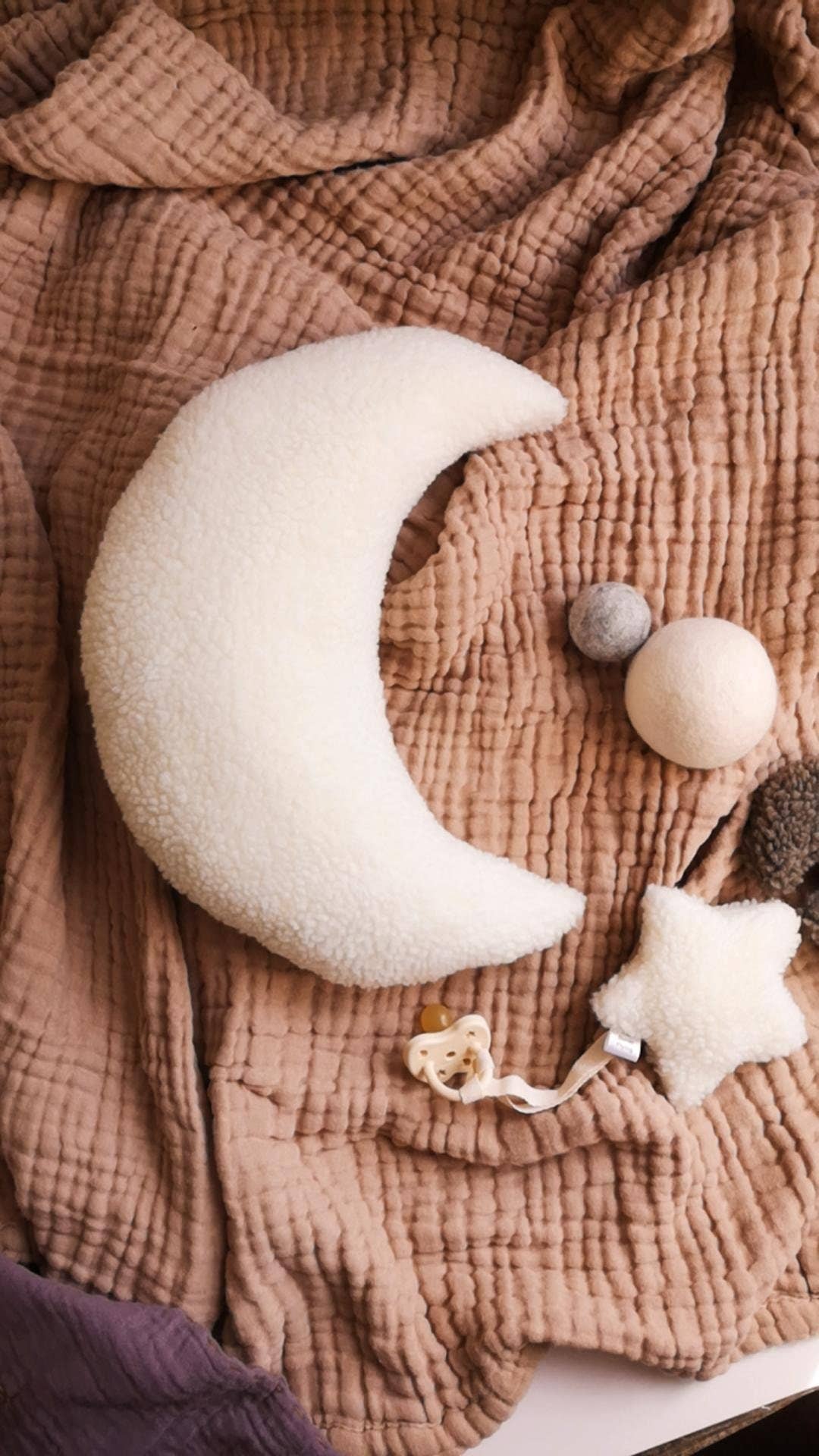 Star Pacifier holder: Ivory Star