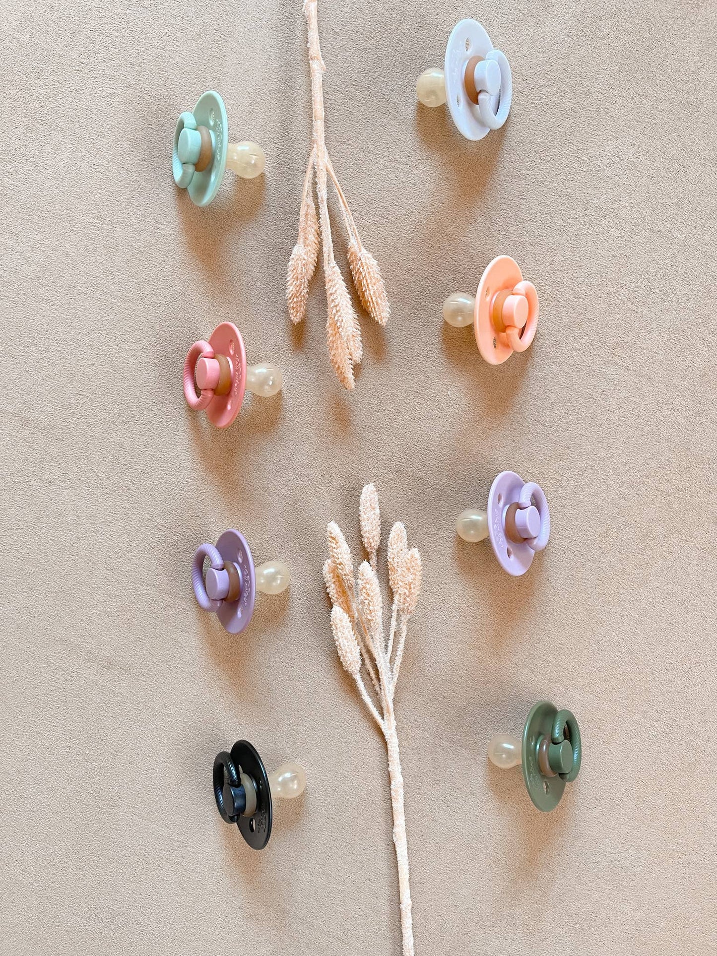 *NEW STYLES* Itzy Soother™ Natural Rubber Paci Sets: Glow - Buttercream + Pistachio 6-18 M