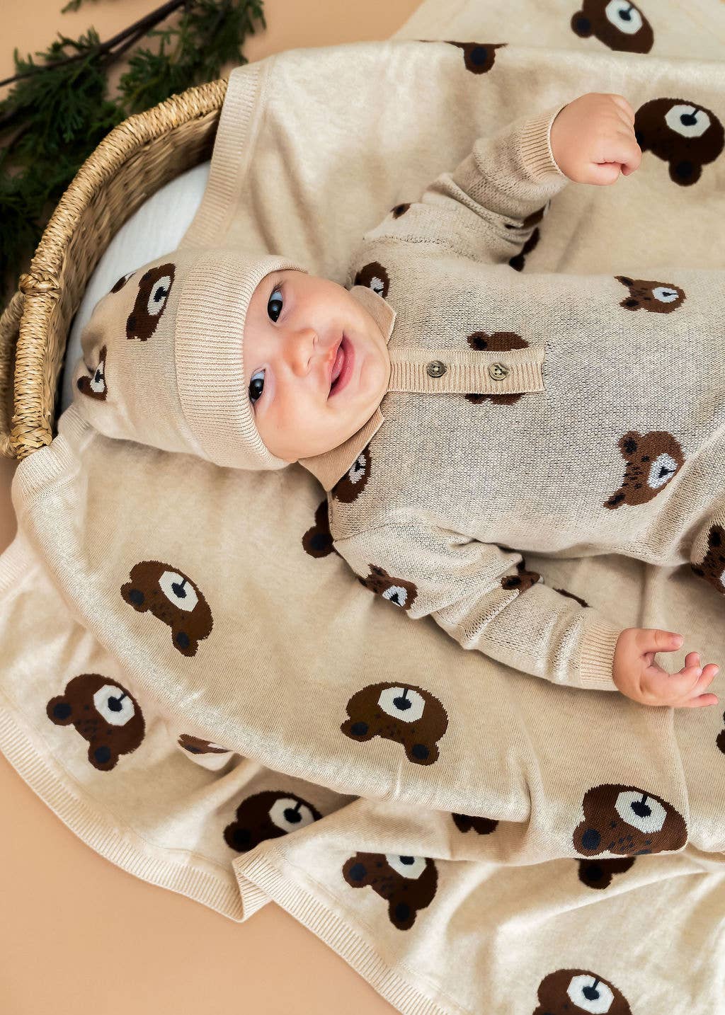 Brown Bear - Organic Cotton Jacquard Knit Baby Blanket: Oatmeal Heather / One Size