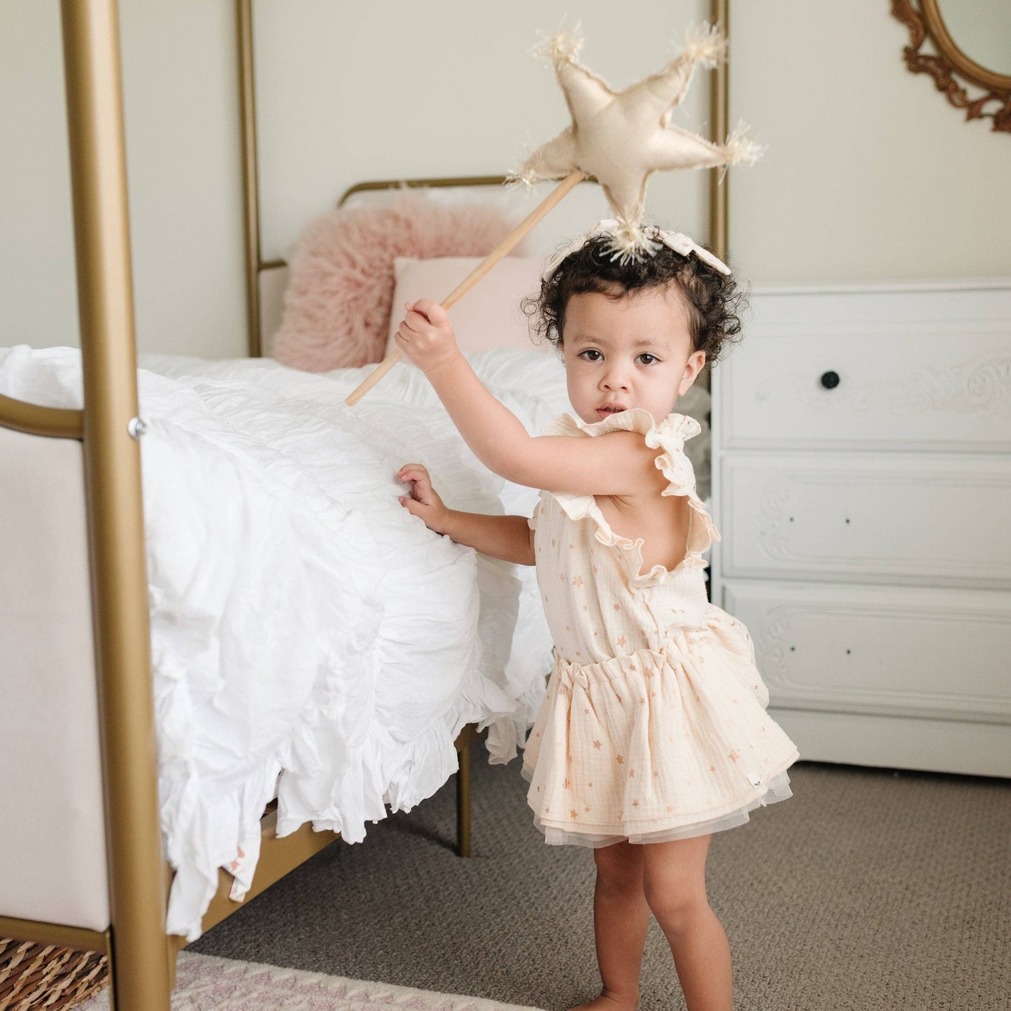 Leighton Wand w/#14G Gold Eyelash: Gold / One size