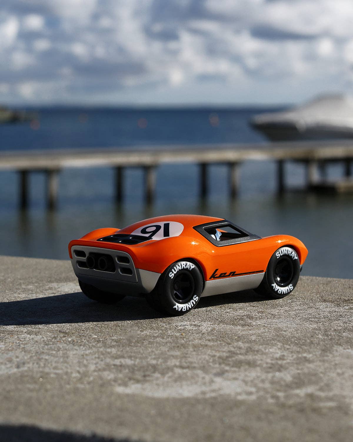 Car KEN