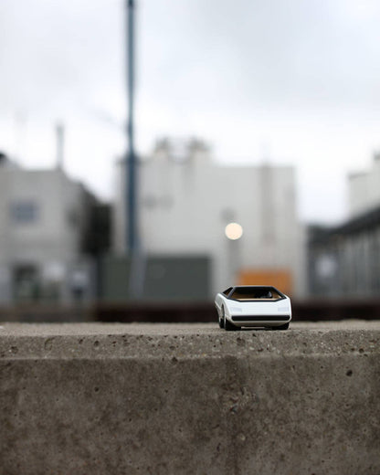 Car UFO COLOMBA White 7in