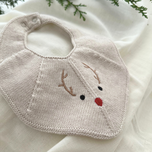 Knitted Bib - Fjola - Ivory Reindeer
