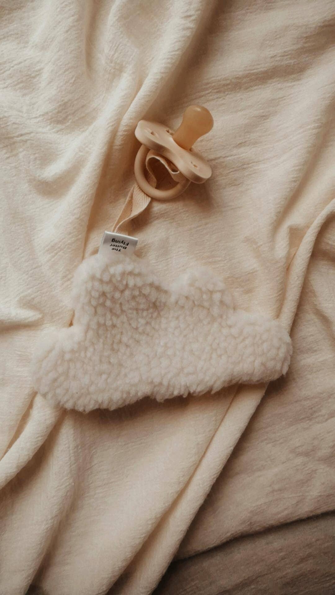 Cloud pacifier clip: Camel