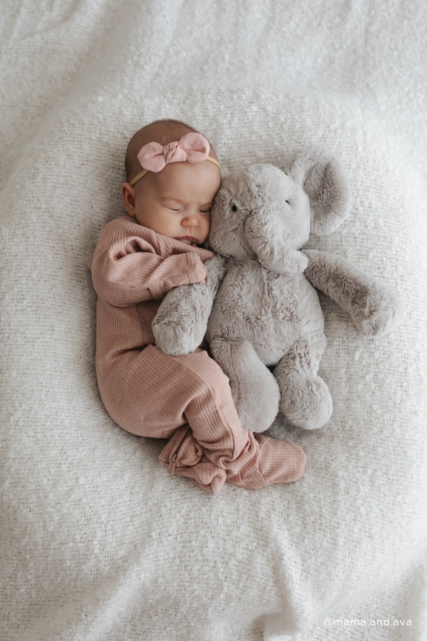 Plush - Olive the Elephant - Snuggle Bunnies