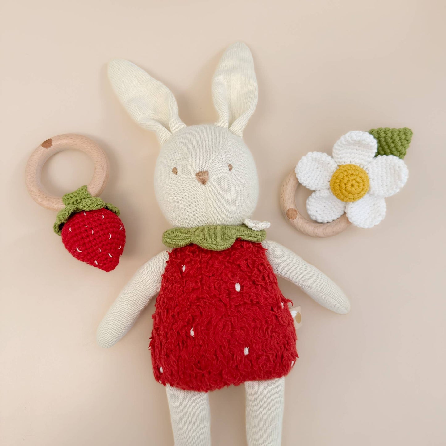 Teether Strawberry Red Cotton Crochet Rattle Baby Toy Summer: In Stock