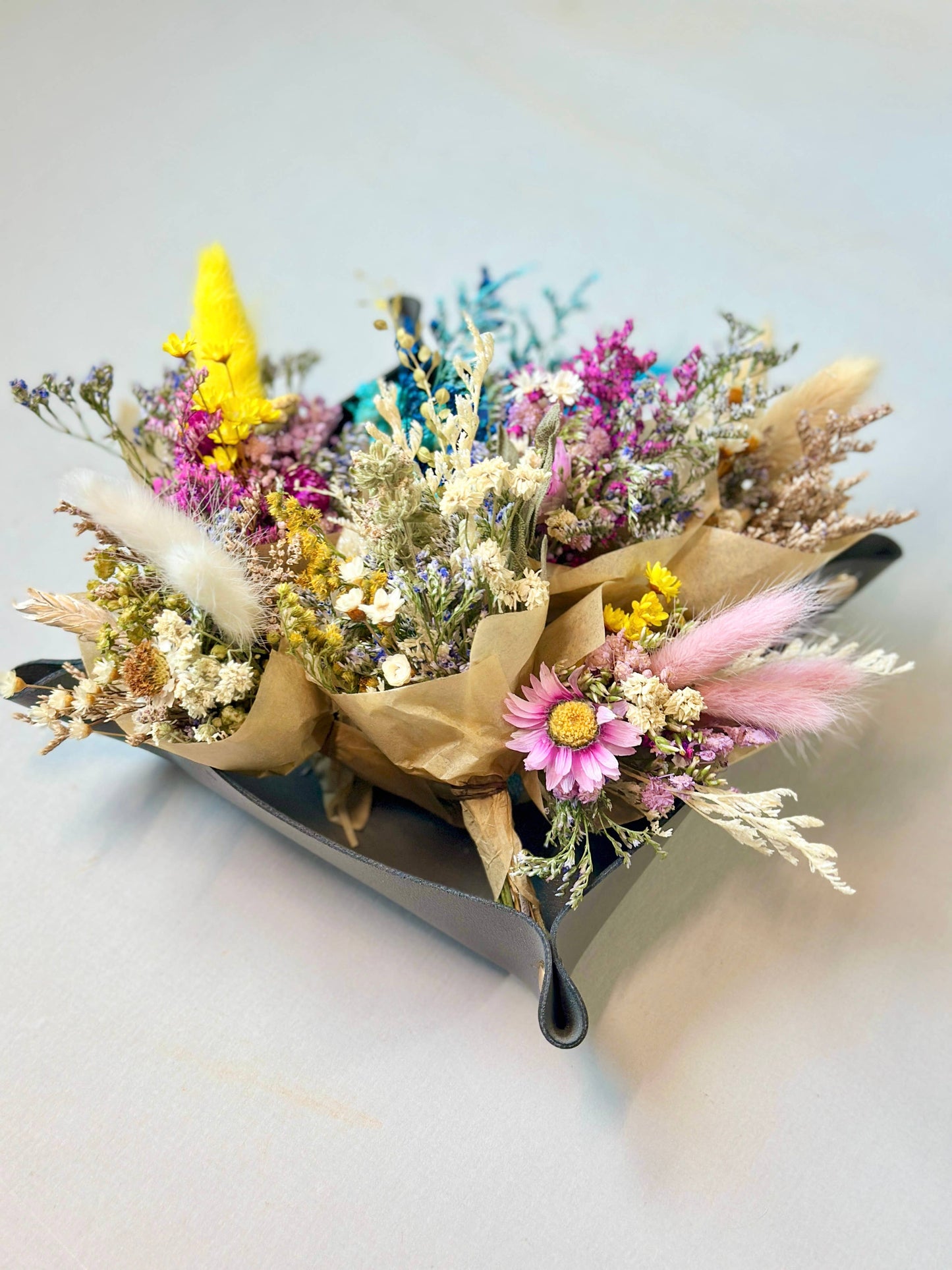 Dollhouse Bouquet : Light