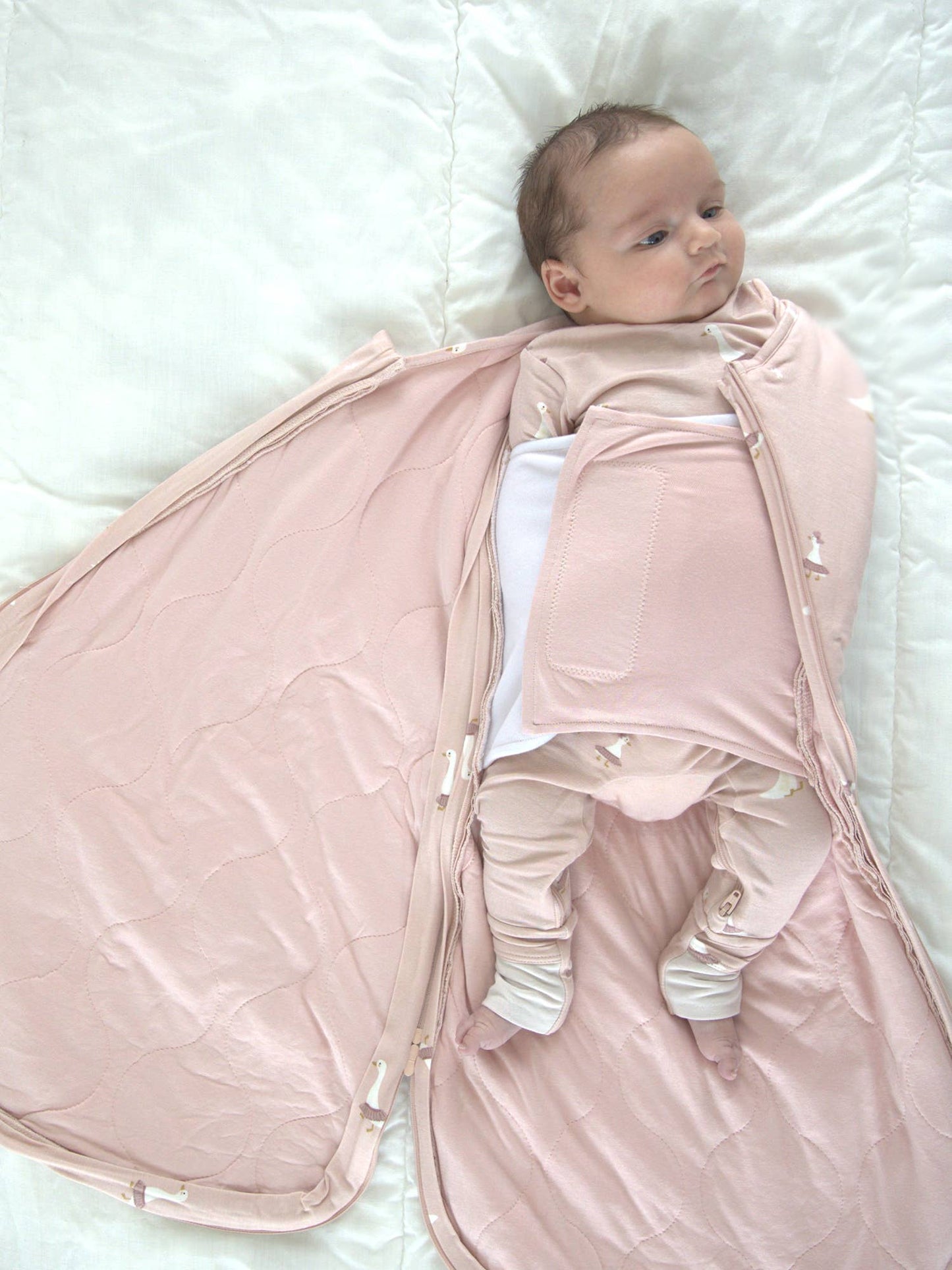 SS26 SWADDLE