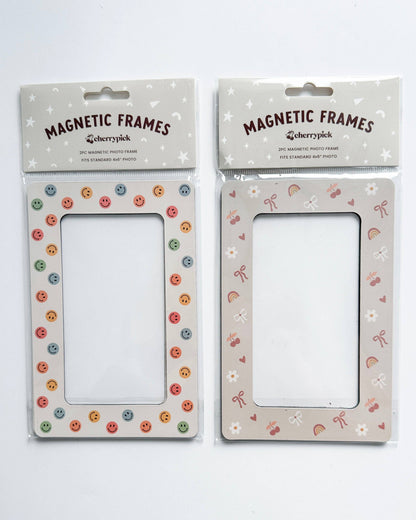 Magnetic Photo Frames (2-Pack): Checkered Bolts