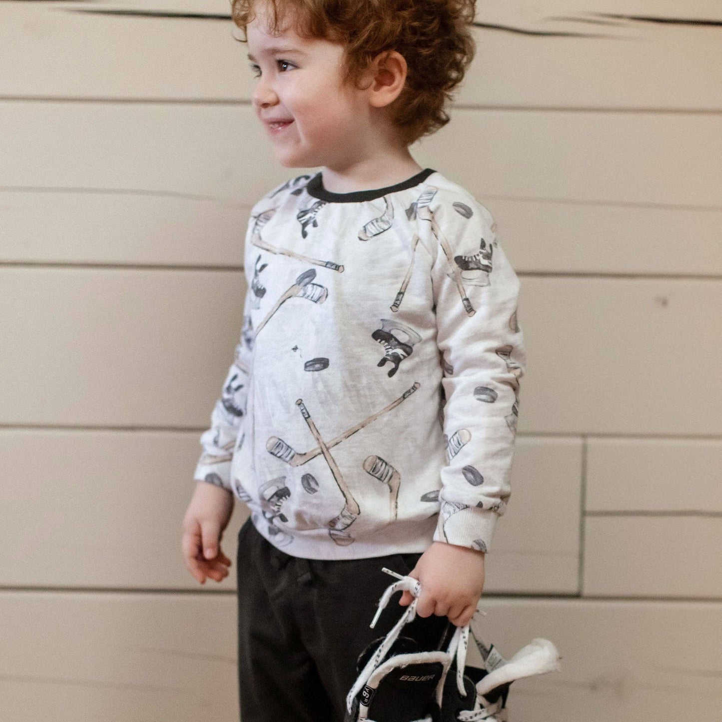 Hockey Season Sweatshirt & Pants Set: 3T