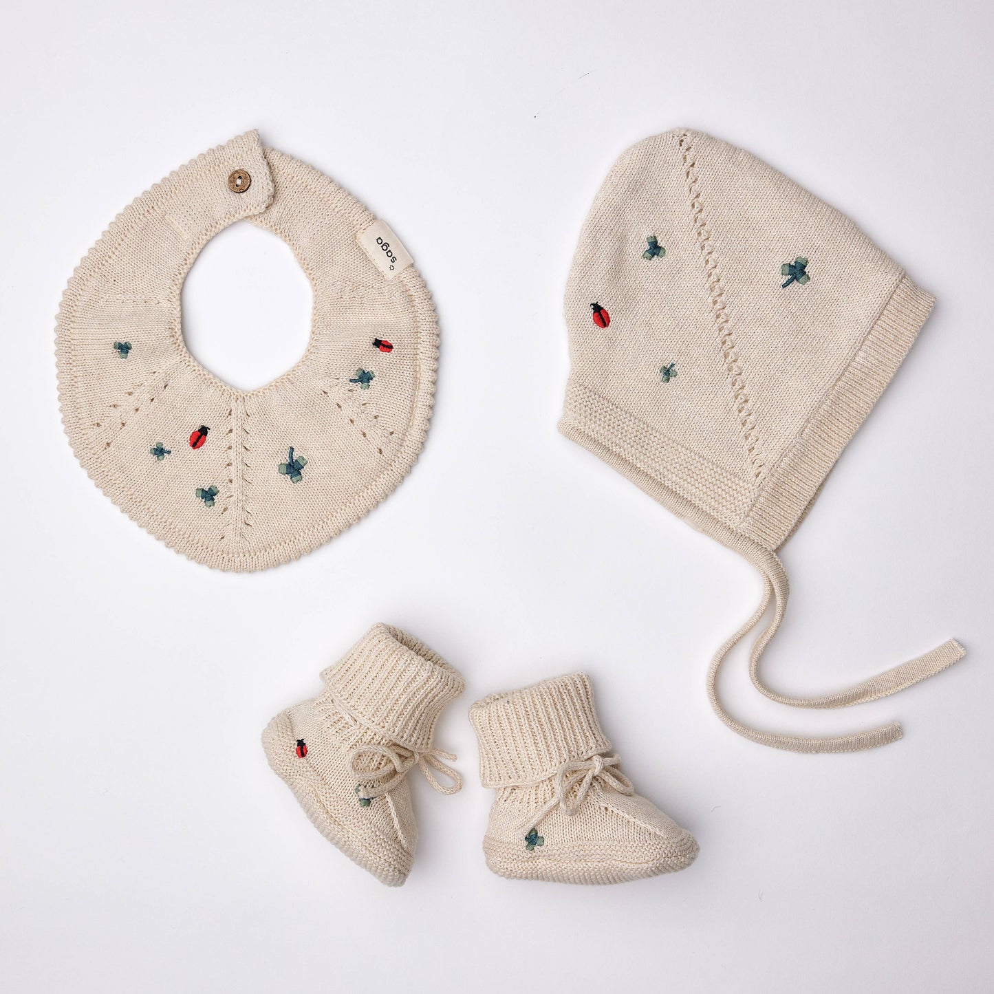 Baby Bonnet - Organic cotton - Knitted - Cream & Embroidery