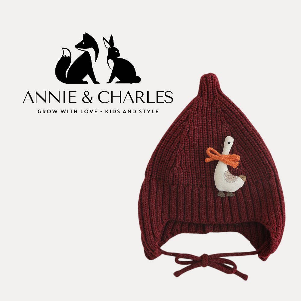 Annie & Charles® Knitted Hat "Winter Goose": Schwarz