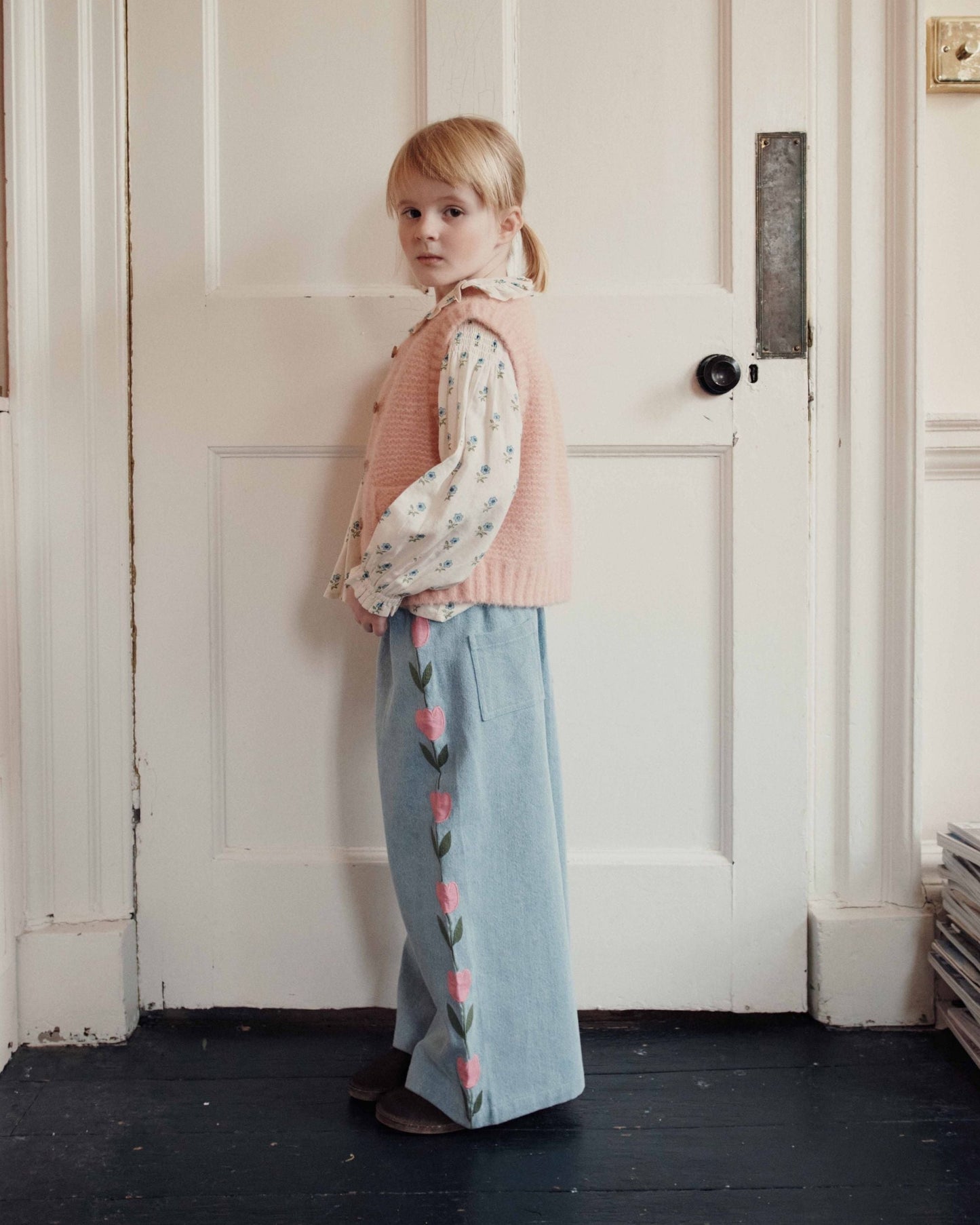 Trousers - Embroidered Tulip Faded Denim