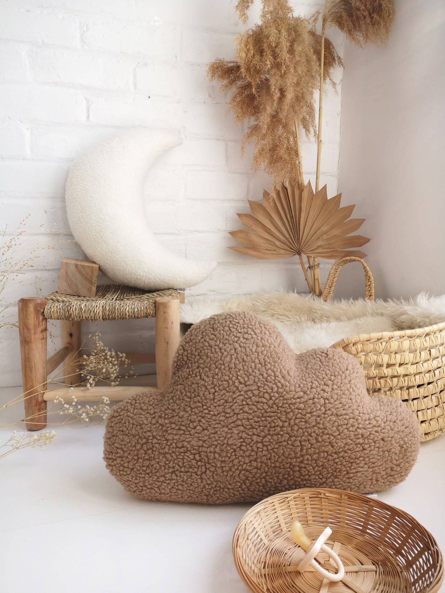 Cloud cushion for children's room, color Ivory: Beige