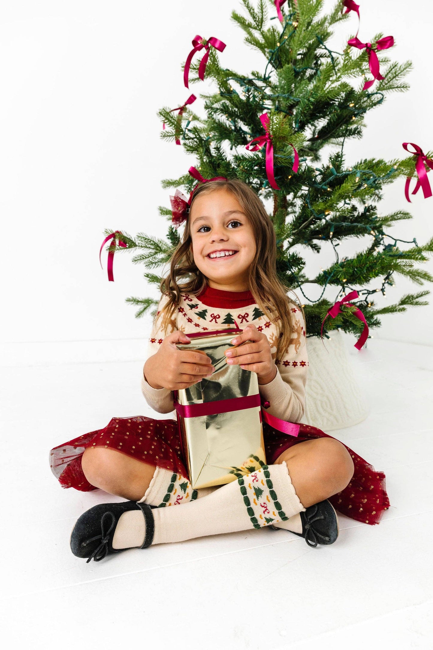 Vanilla Fair Isle Knee High Socks: 4-6 YEARS