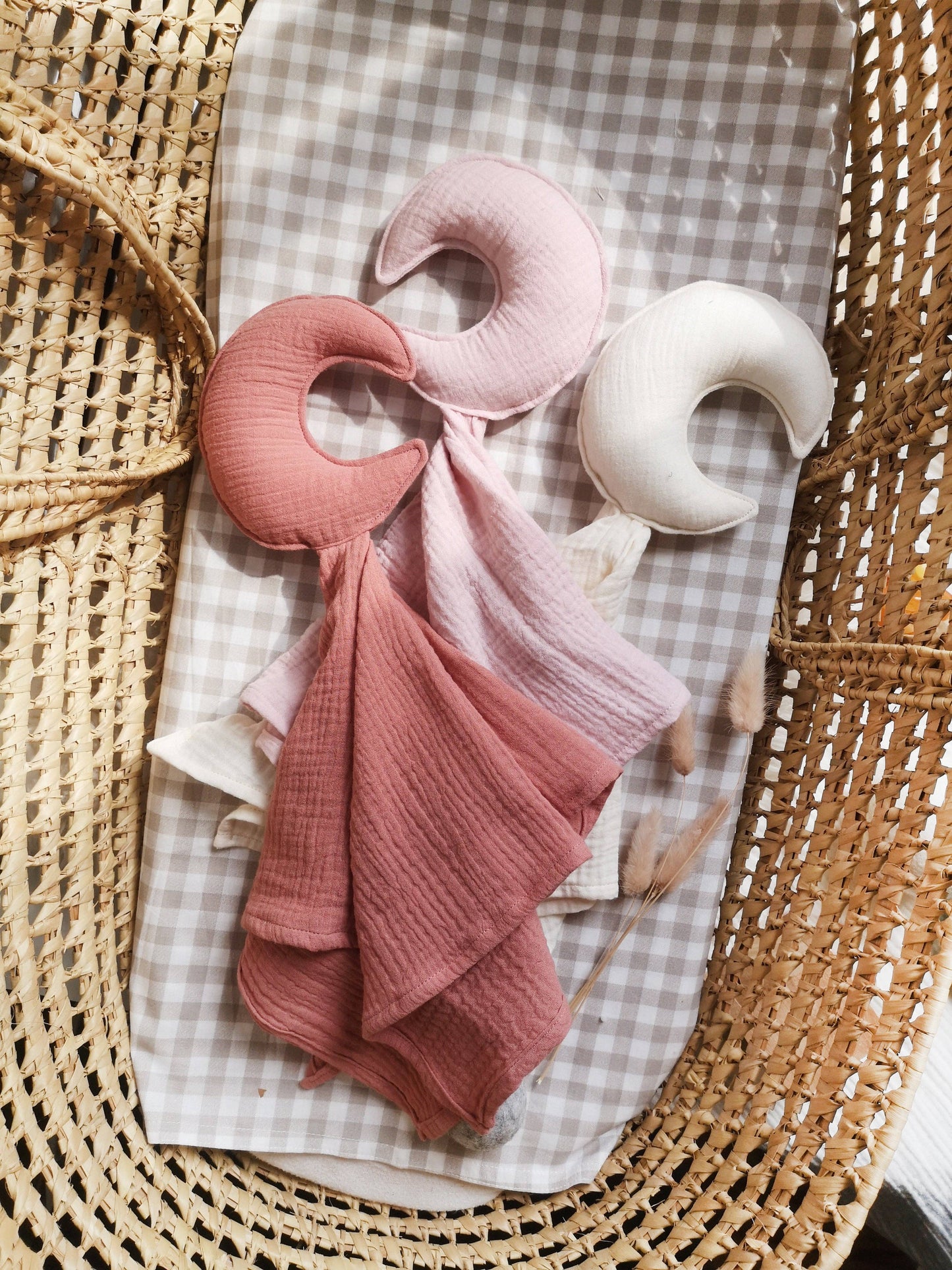 Moon comforter - Baby security blanket: MUSTARD