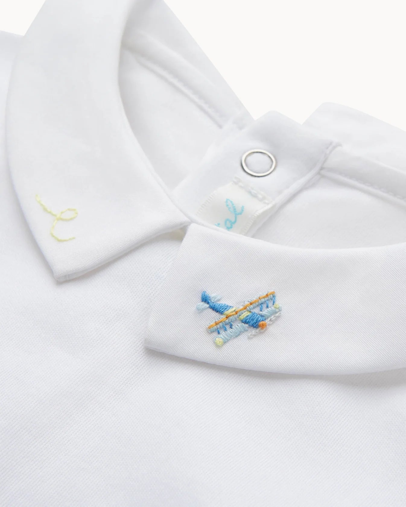 AIRPLANE - EMBROIDERED COLLAR ONESIE