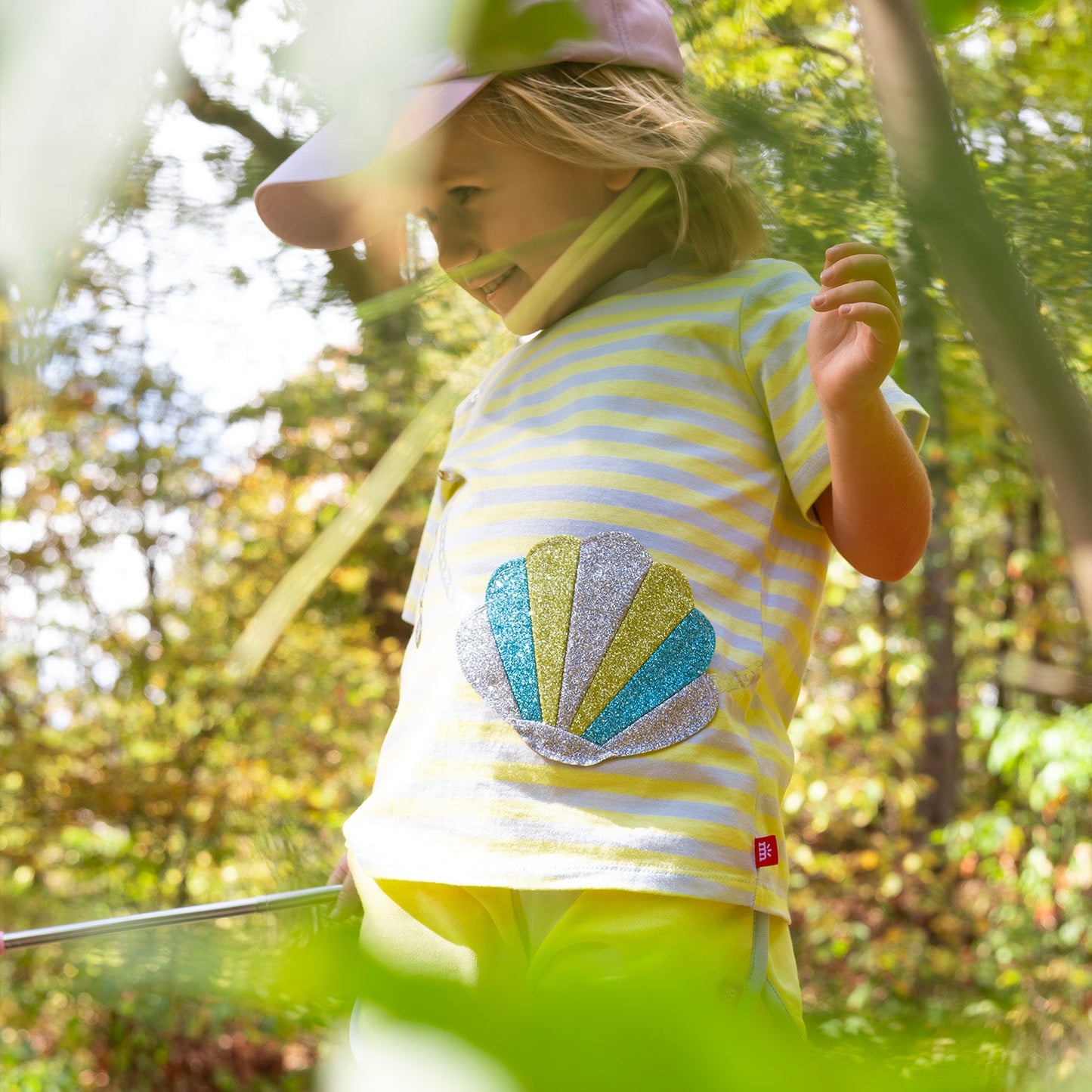 Peek-A-Pocket T-Shirt & Shorts Set - Shell Bag