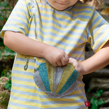 Peek-A-Pocket T-Shirt & Shorts Set - Shell Bag