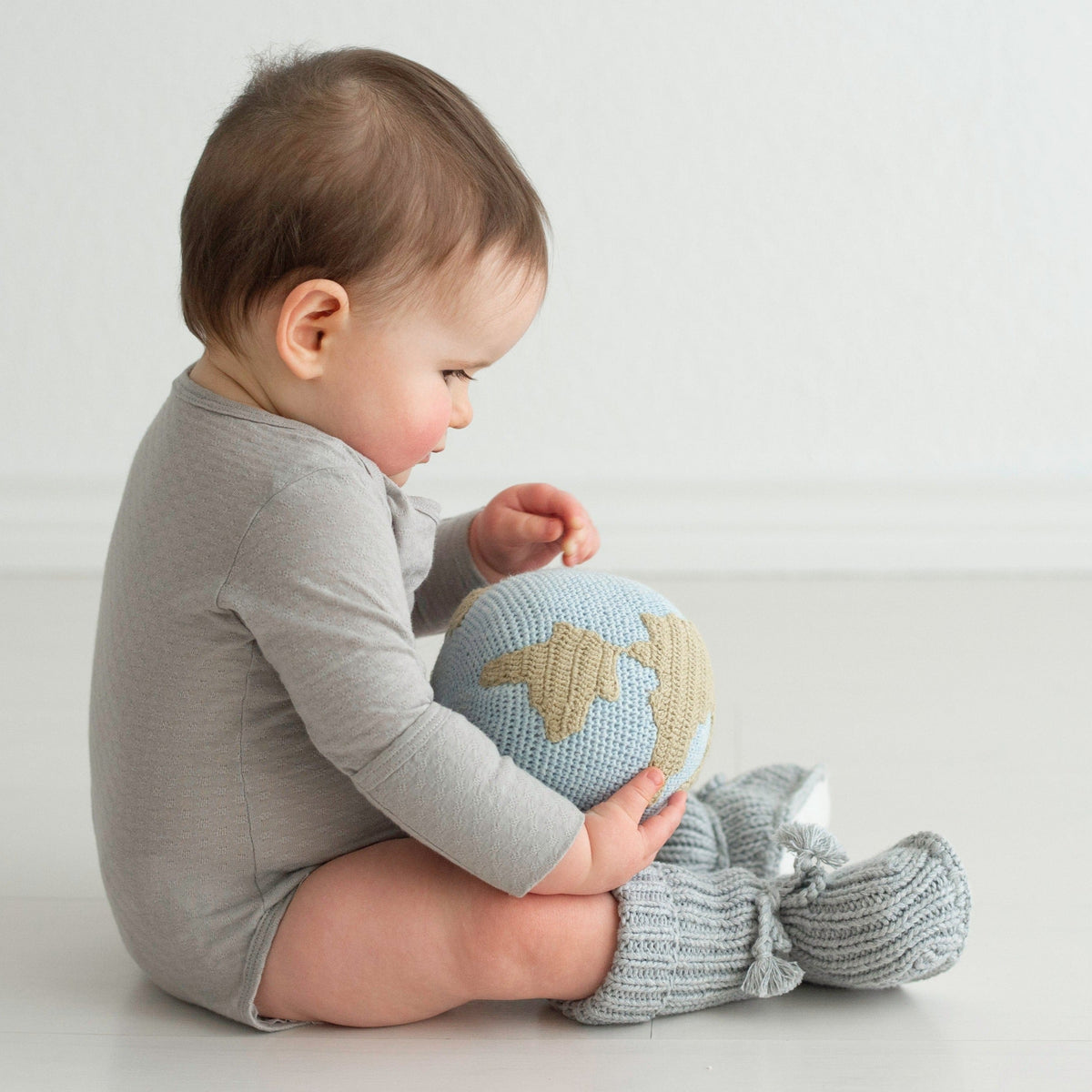 TANE Organics Pointelle Onesie with Handcover