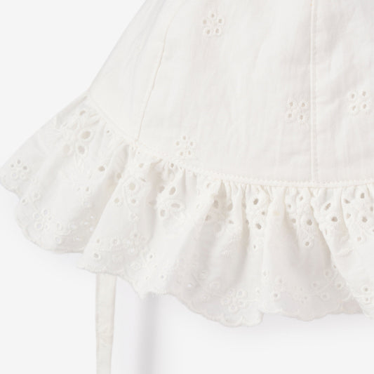 Eyelet Lace Ruffle Hat - WHITE