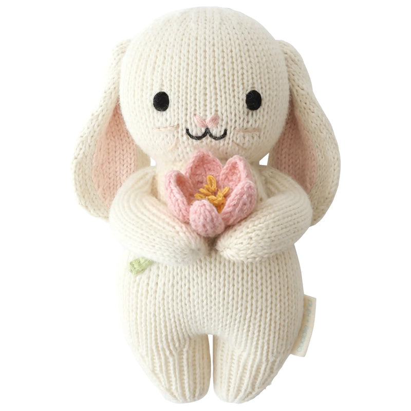 Baby bunny (blooming tulip)
