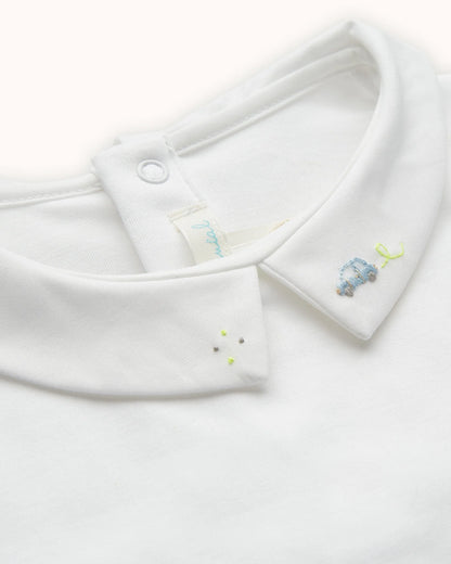 ETHAN - EMBROIDERED POINTY COLLAR ONESIE - CAR