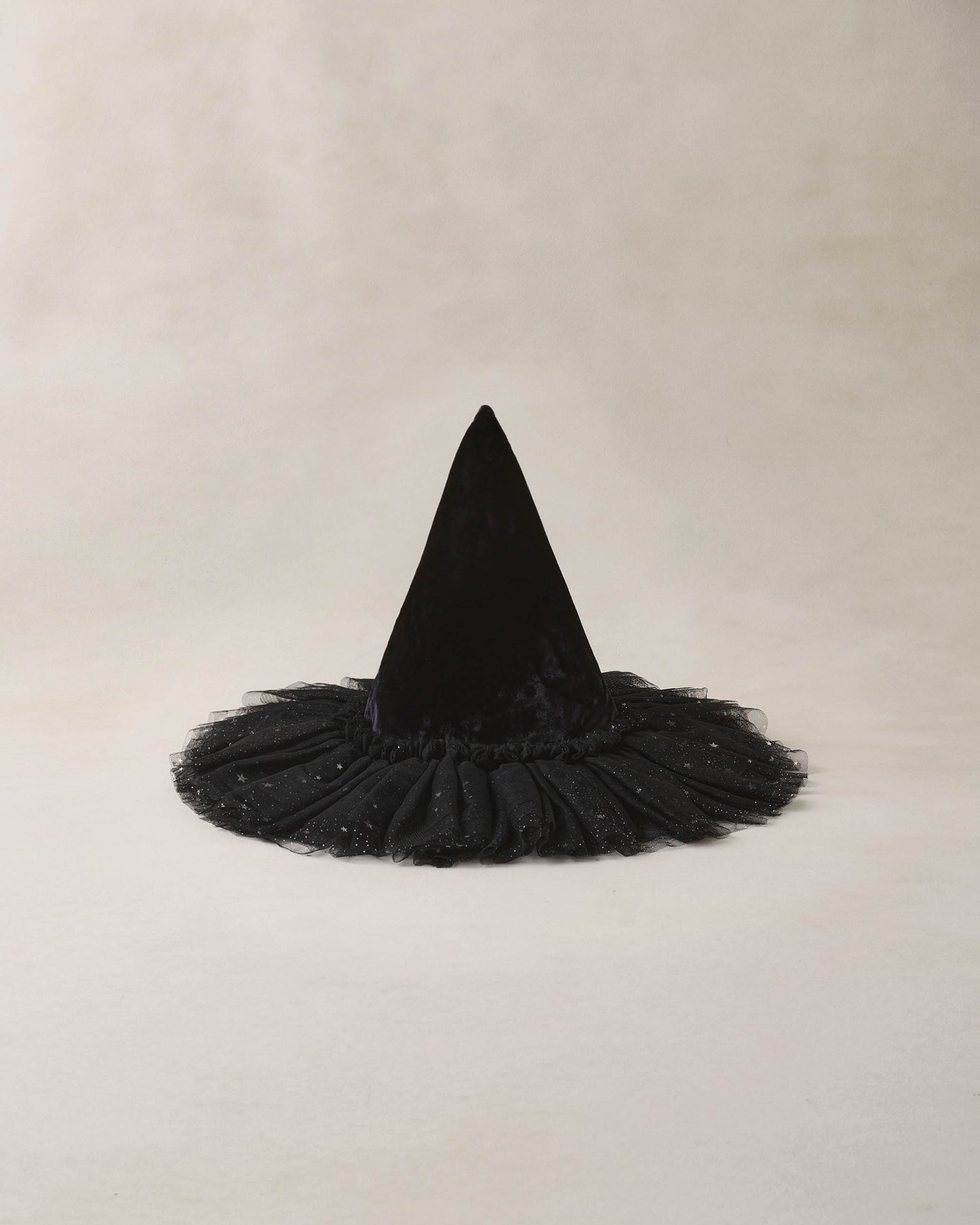 Witch Hat Black