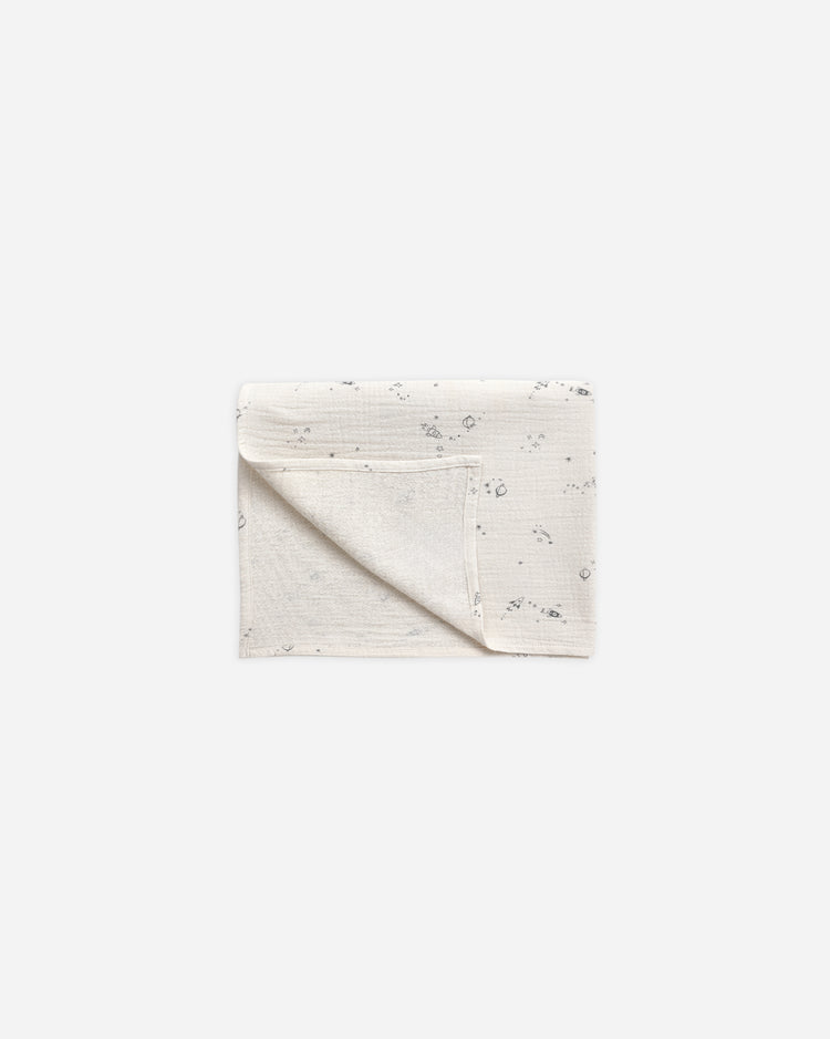 Woven Swaddle Space