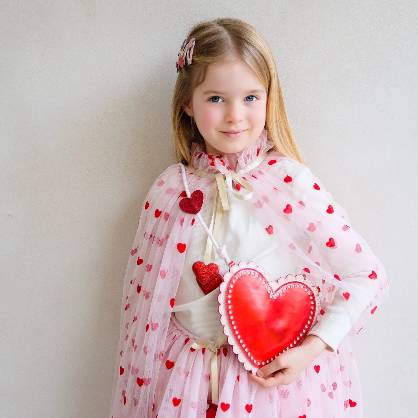 Scalloped Heart Bag