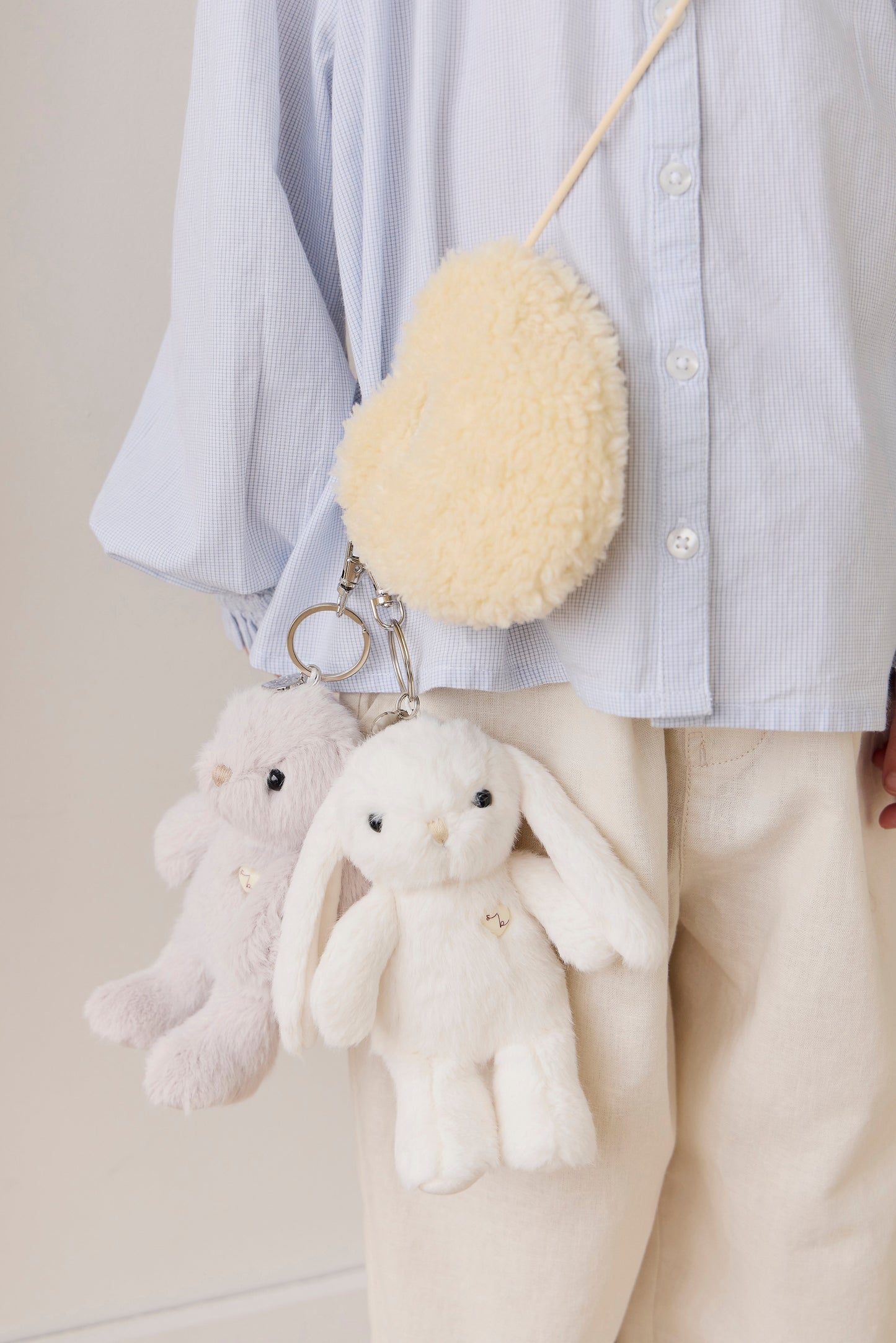 Snuggle Bunnies - Penelope Keyring - Beige