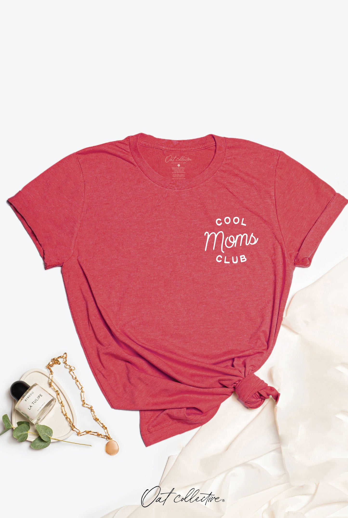 COOL MOMS CLUB Graphic T-shirt: VINTAGE WHITE / S