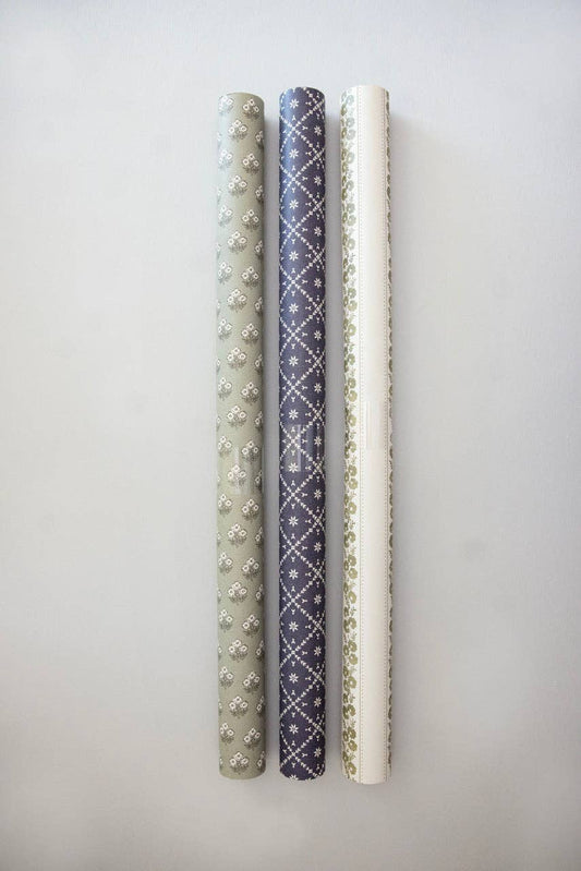 'Yuletide' wrapping paper set